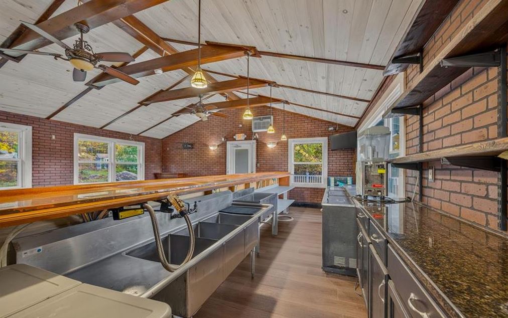 Property Photo #4