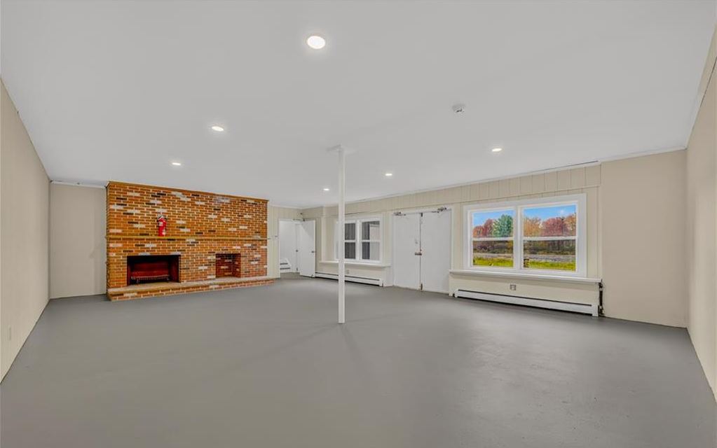 Property Photo #8